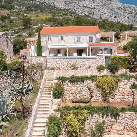 Grace Breathtaking Views Of The Adriatic Jelsa